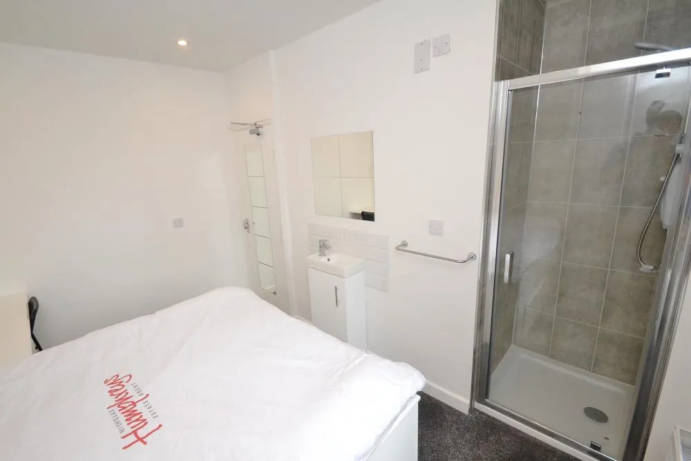 Thorn Grove, Fallowfield, M14, photo 12
