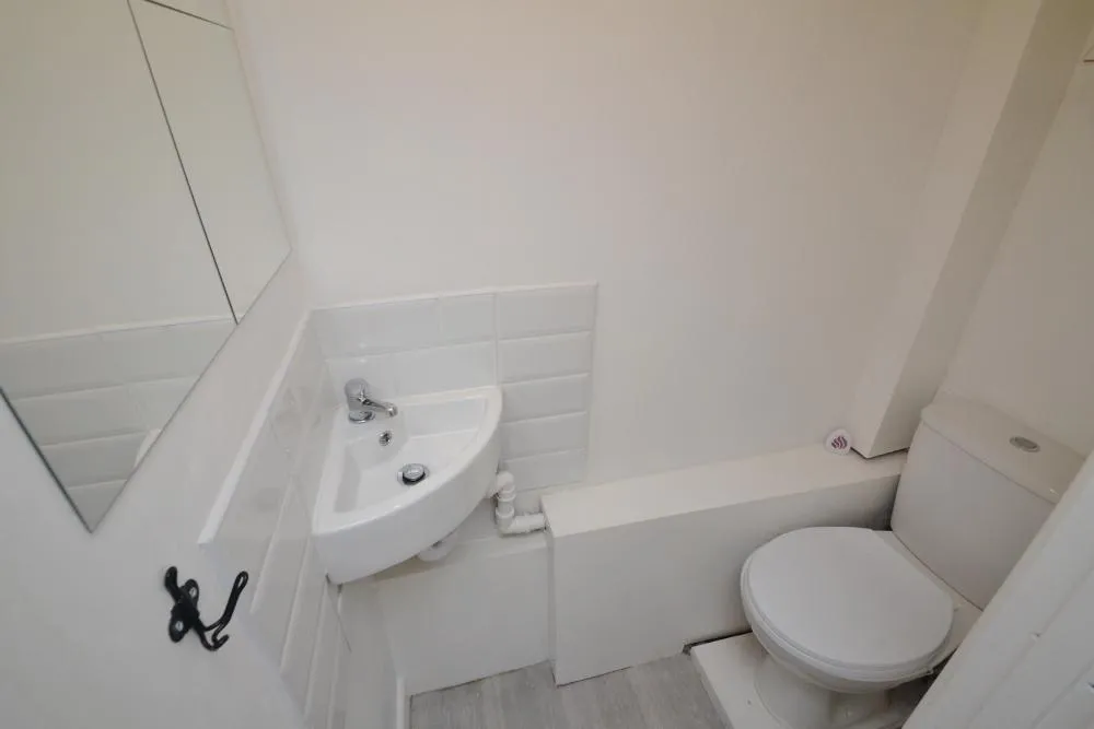 Thorn Grove, Fallowfield, M14, photo 5