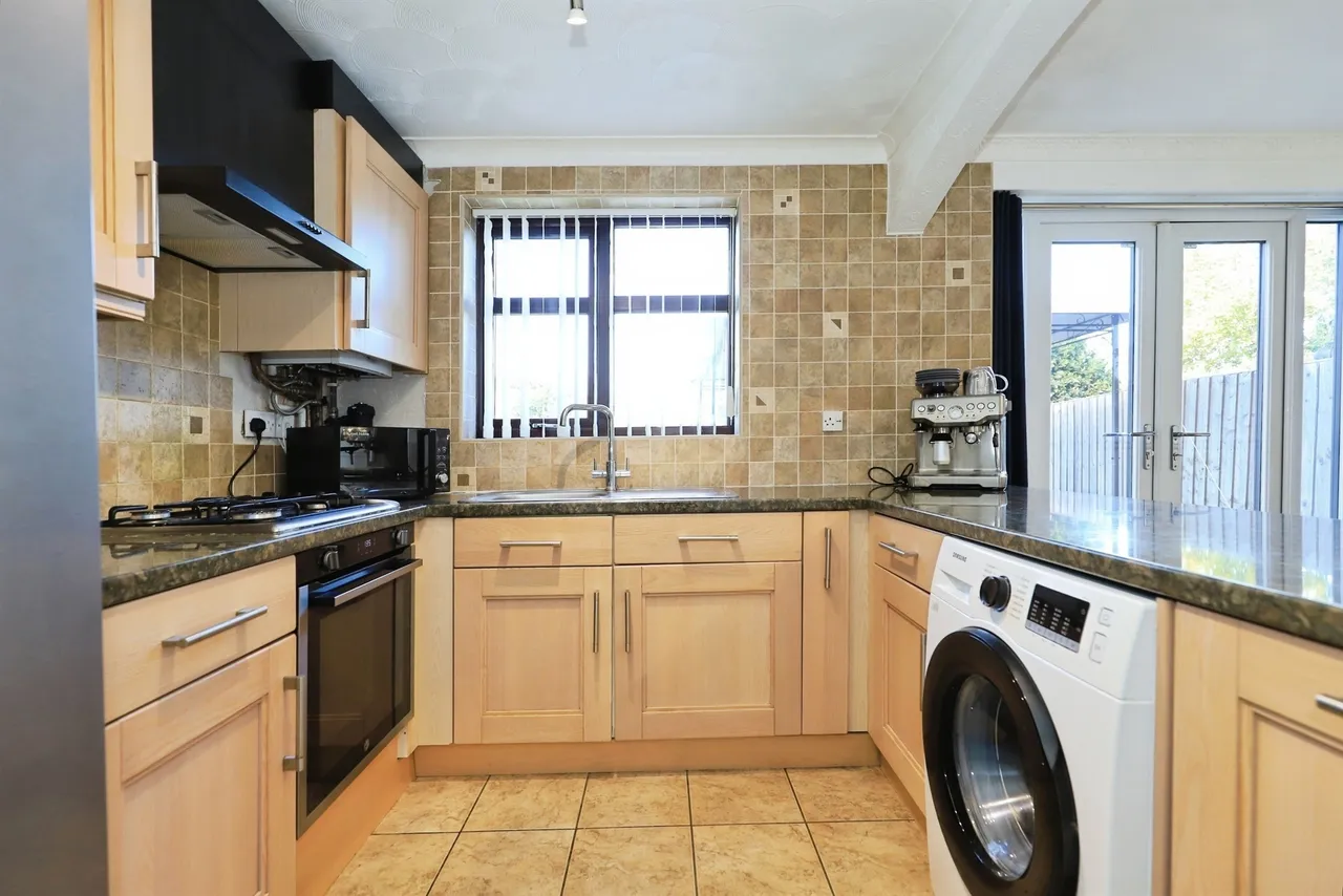 Bridgewater Drive, Bilston, WV14, photo 4