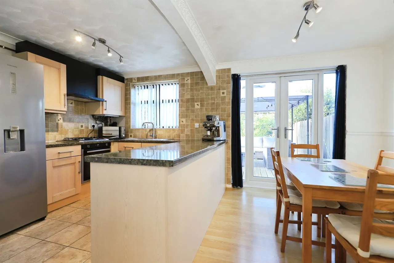 Bridgewater Drive, Bilston, WV14, photo 6