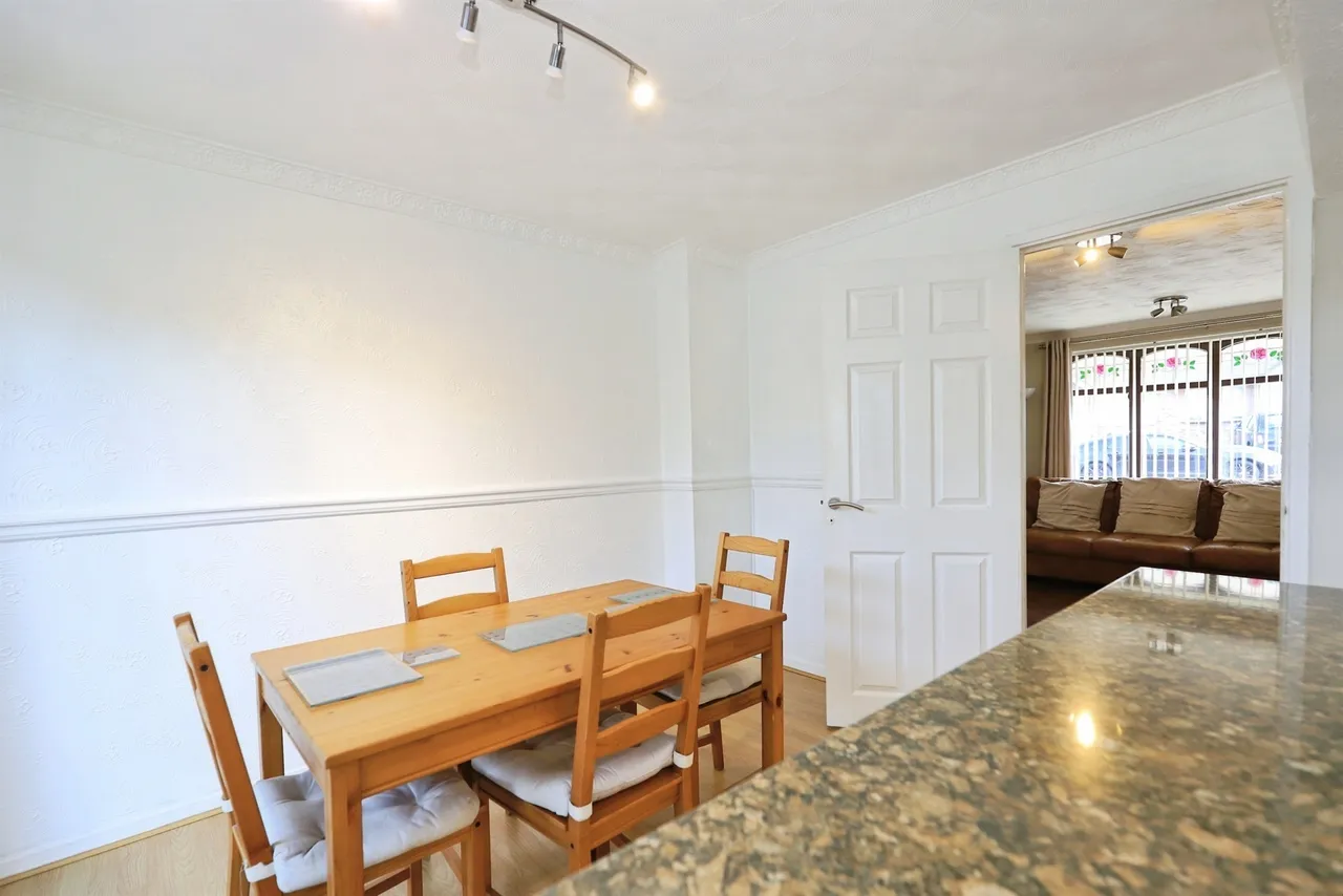 Bridgewater Drive, Bilston, WV14, photo 7