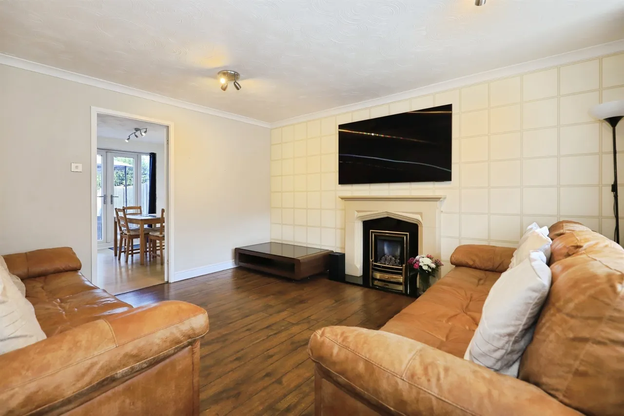 Bridgewater Drive, Bilston, WV14, photo 3