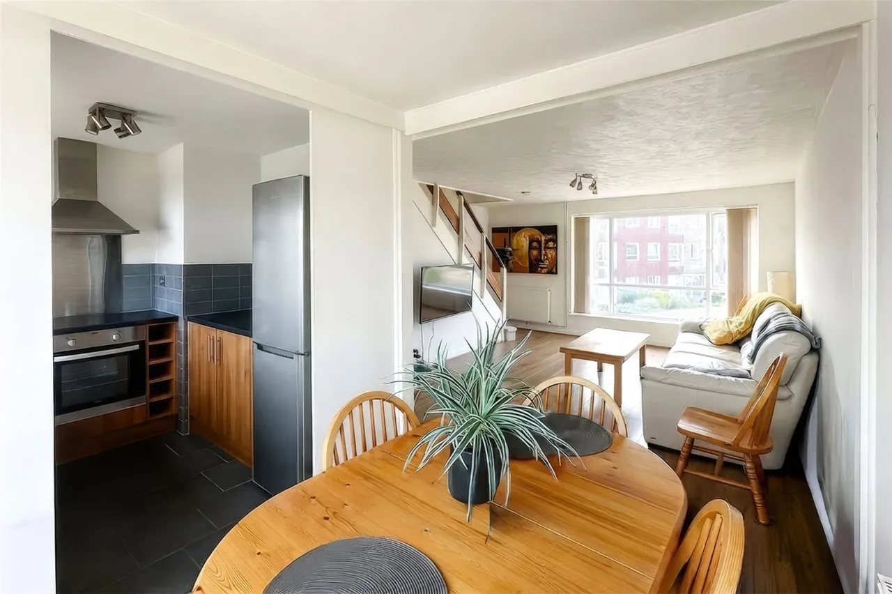 Rustington, Littlehampton, BN16, photo 2