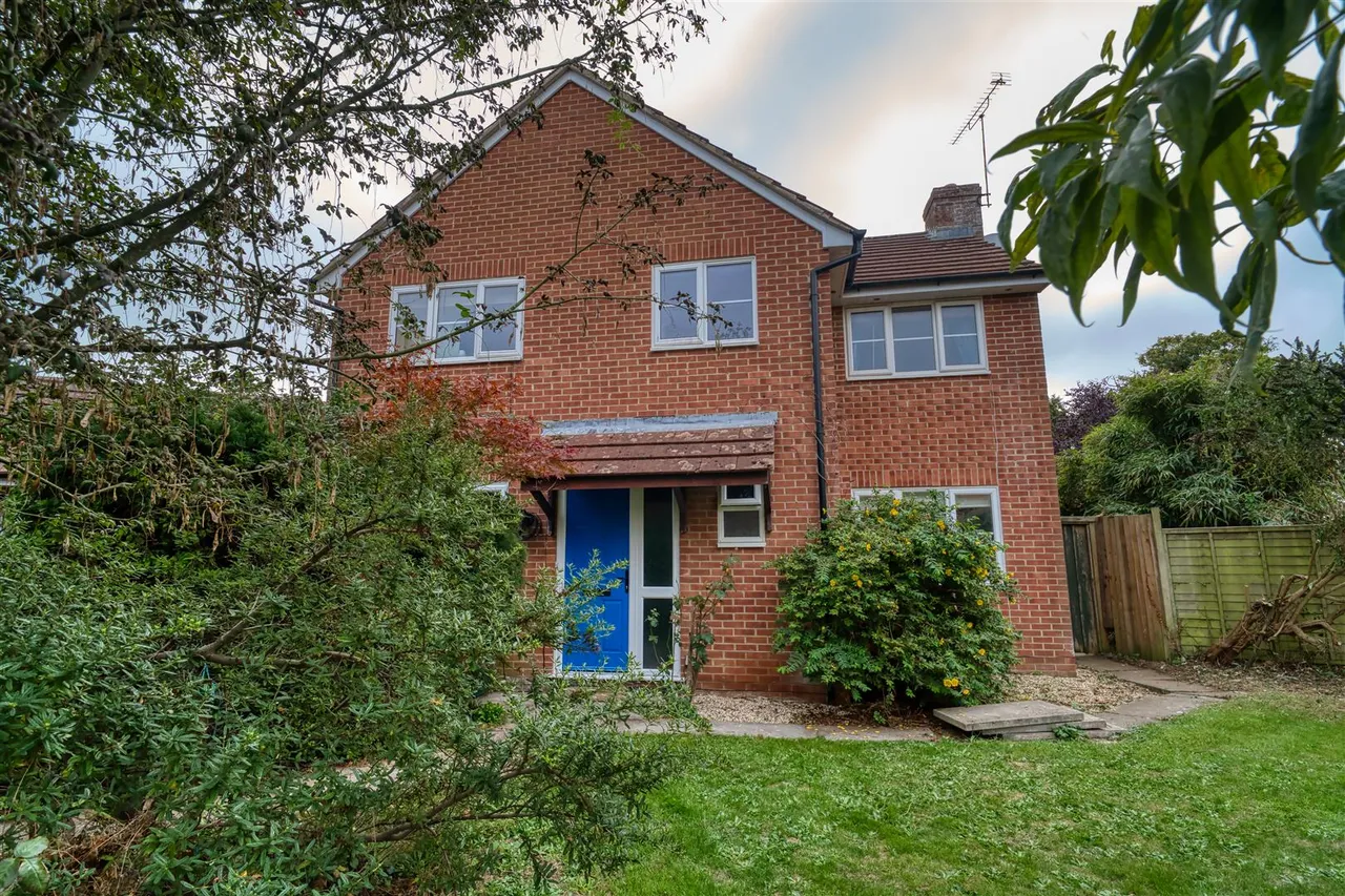 4 bed house for sale, Hinton View, Sturminster Newton