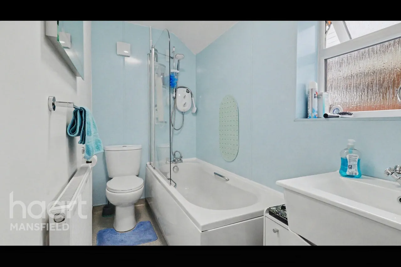 Gladstone Street, Mansfield, NG18, photo 6