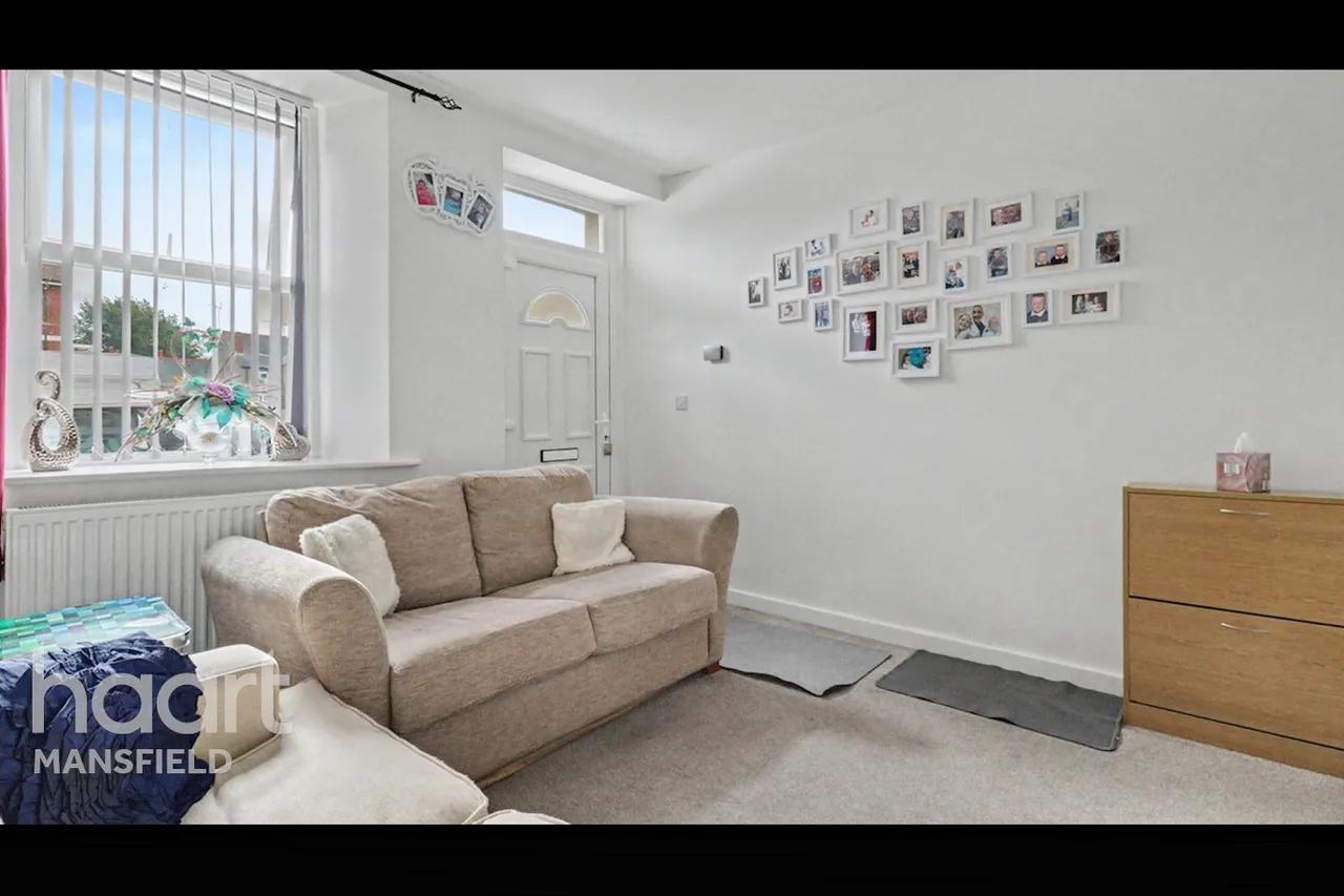 Gladstone Street, Mansfield, NG18, photo 2
