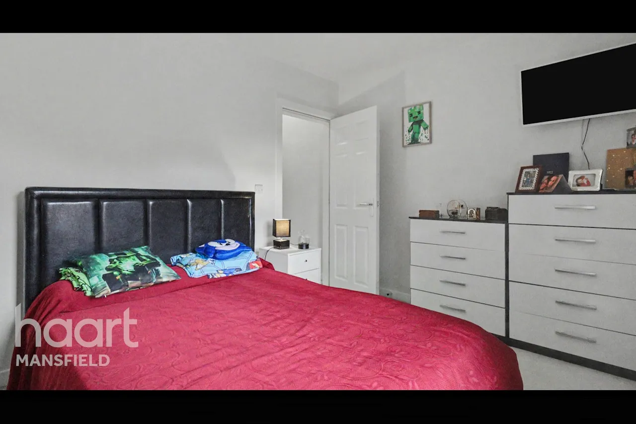 Gladstone Street, Mansfield, NG18, photo 12
