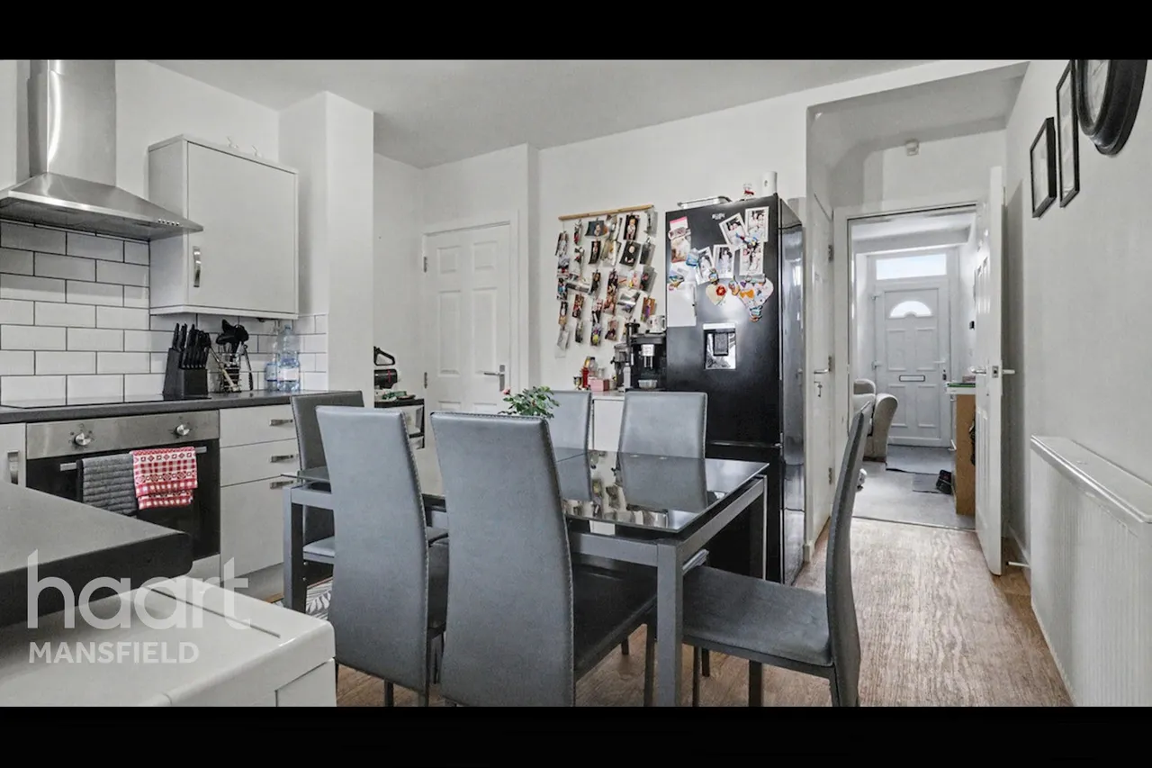 Gladstone Street, Mansfield, NG18, photo 5