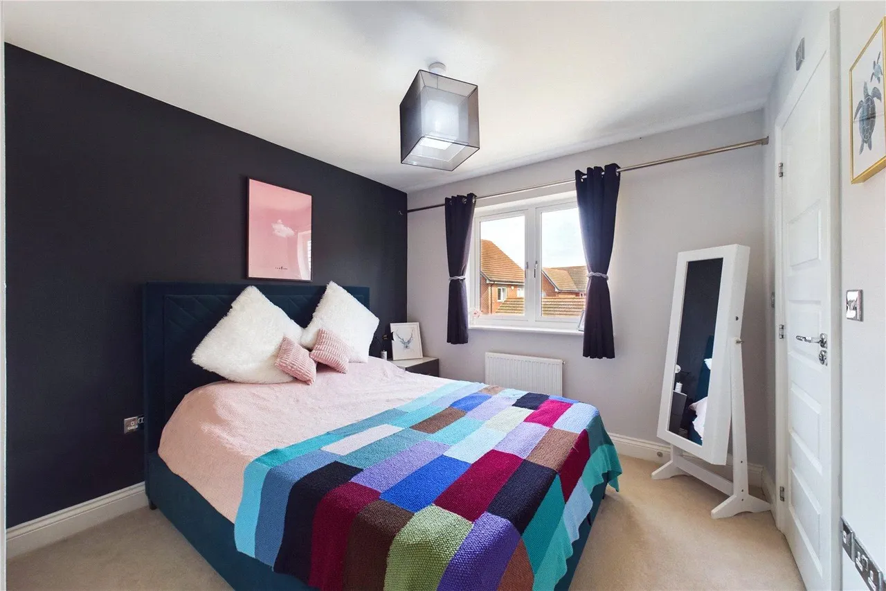 Albert Close, Spencers Wood, RG7, photo 13