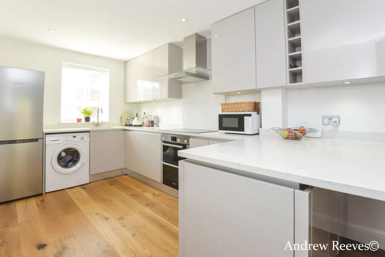 Gainsborough Road, Kew, TW9, photo 2
