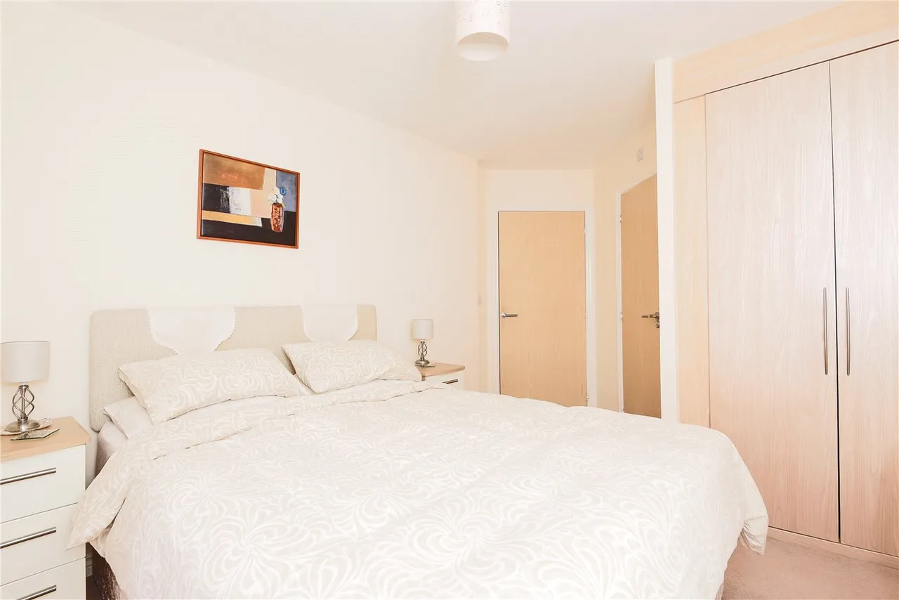 Sinclair Drive, Basingstoke, Hampshire, RG21, photo 4