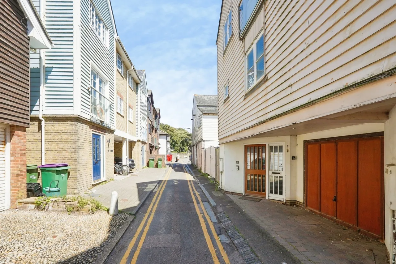 Gough Road, Folkestone, Kent, CT20, photo 26