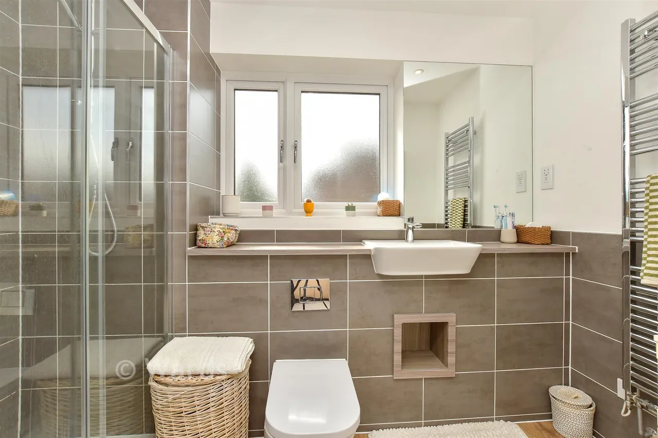 Bethell Road, Faversham, ME13, photo 7