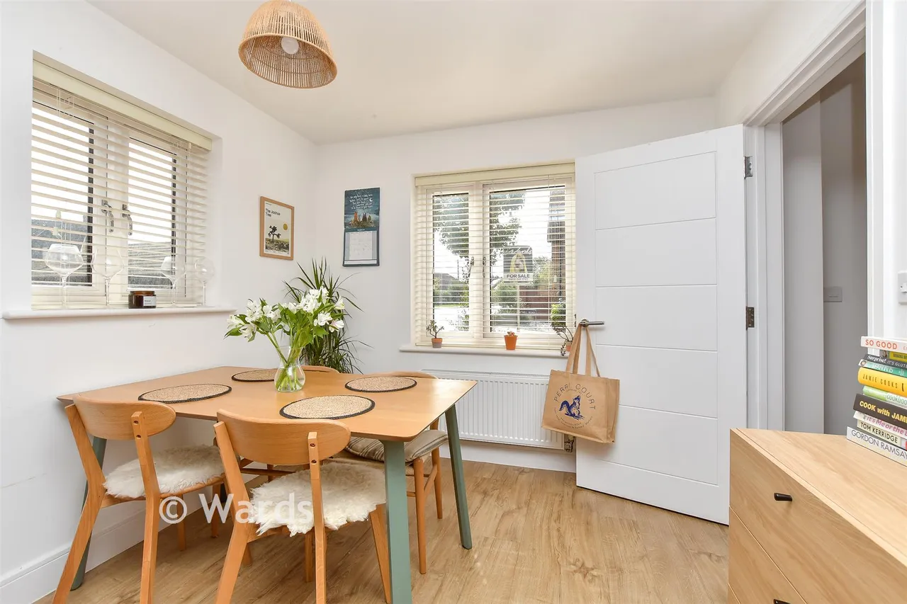 Bethell Road, Faversham, ME13, photo 4