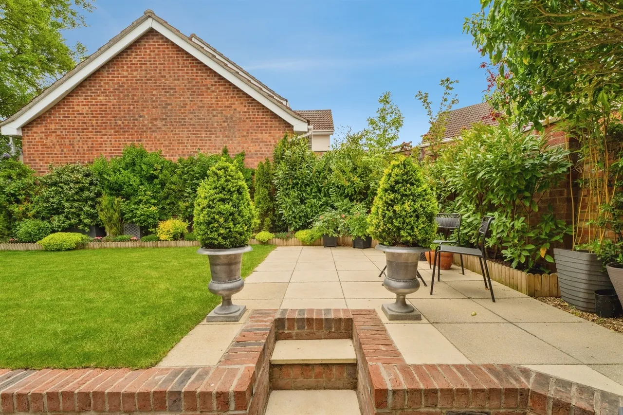 Hollybush Way, Cambridge, CB21, photo 13