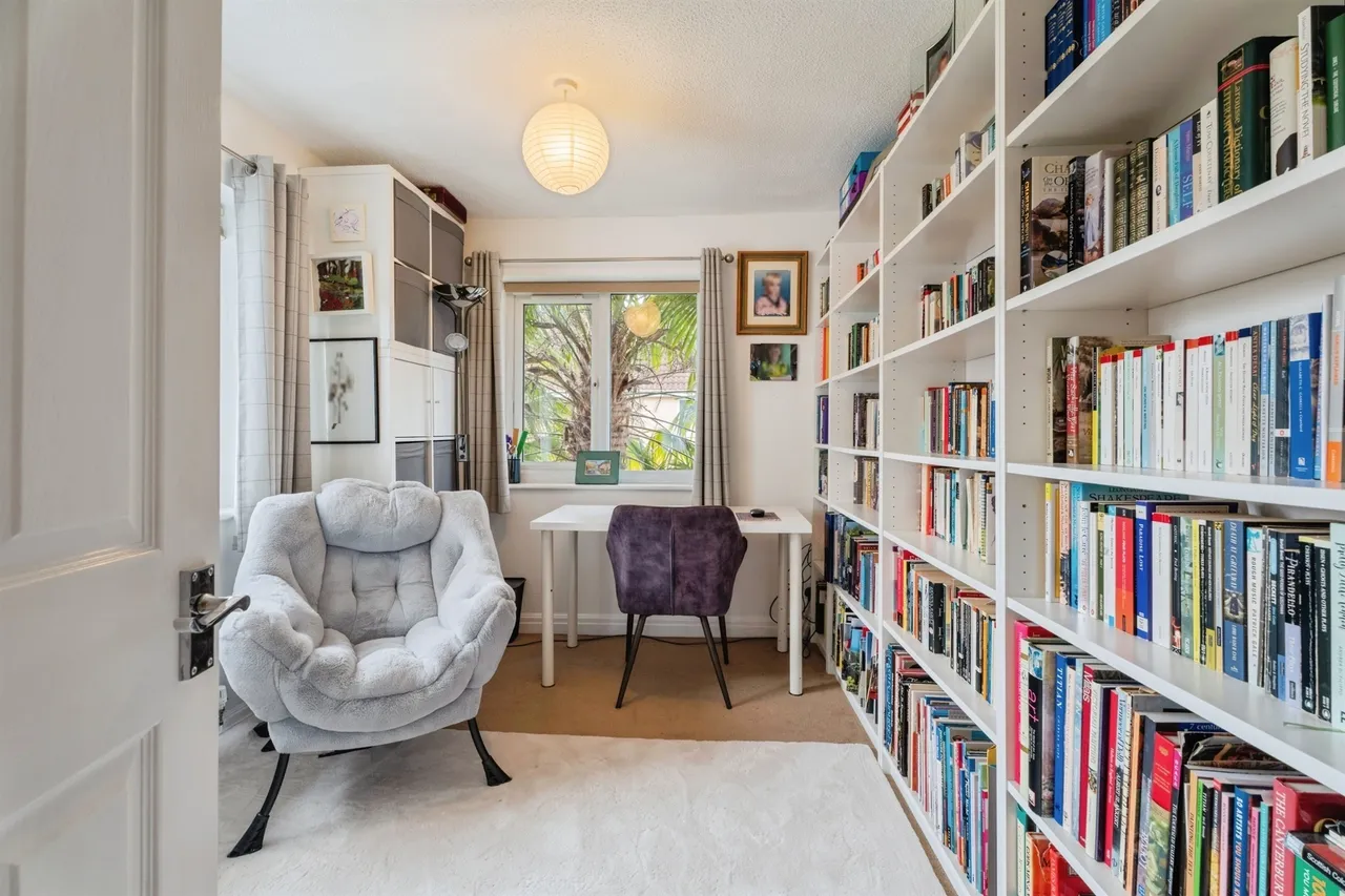 Hollybush Way, Cambridge, CB21, photo 19