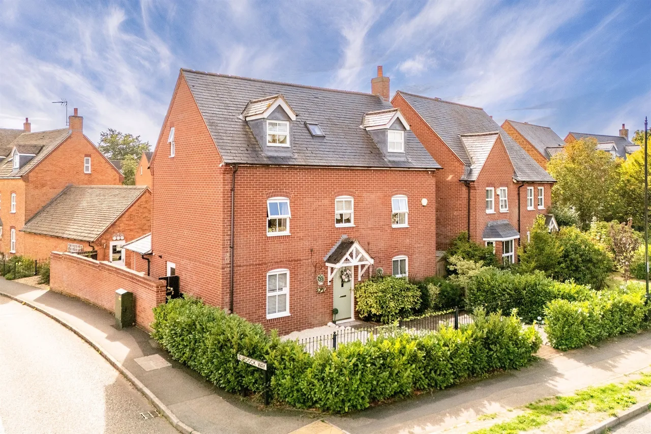 5 bed house for sale, Ironwood Avenue, Kettering, NN14