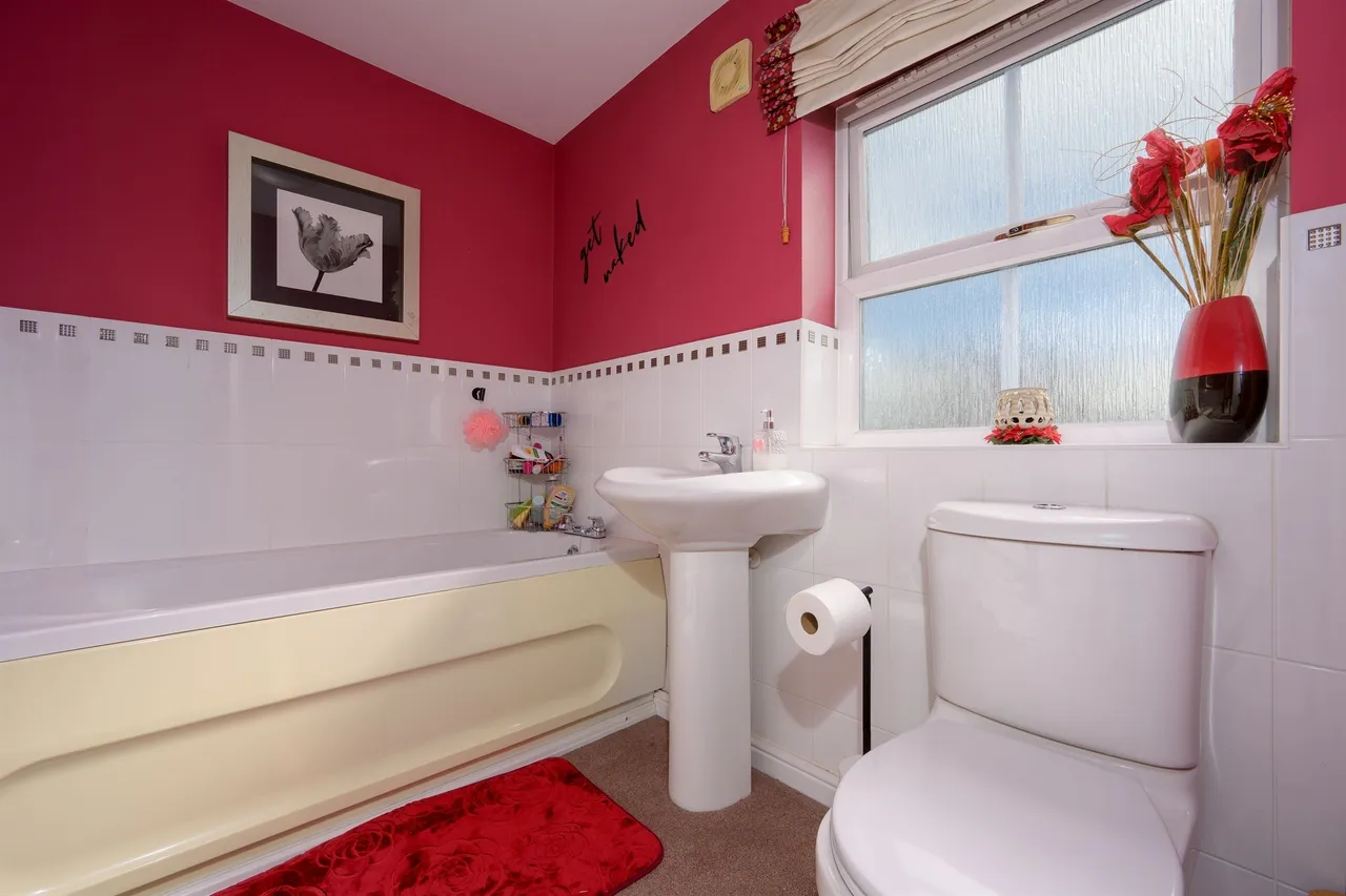 Ironwood Avenue, Kettering, NN14, photo 11