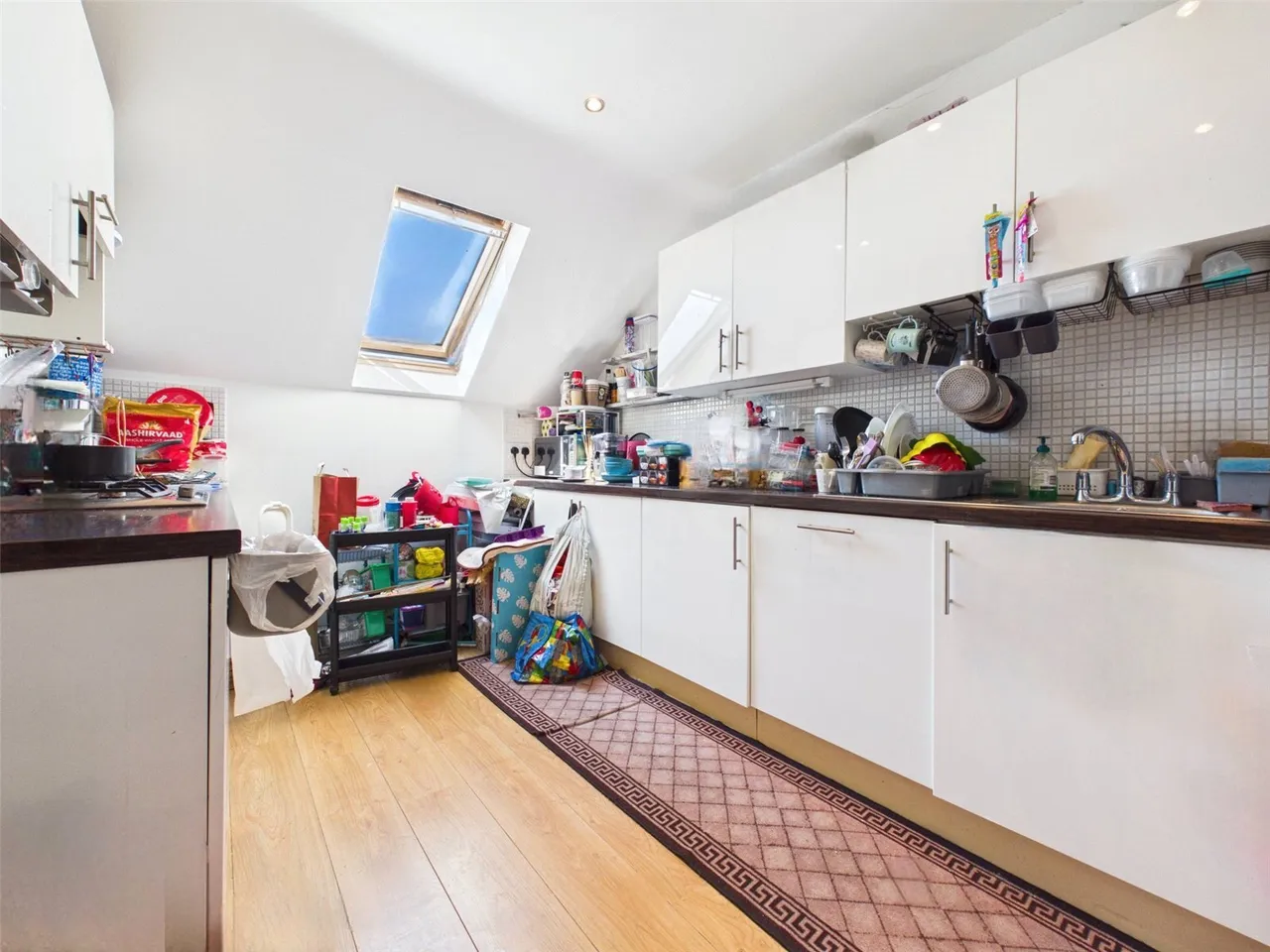 Bedfont Lane, Feltham, TW14, photo 3