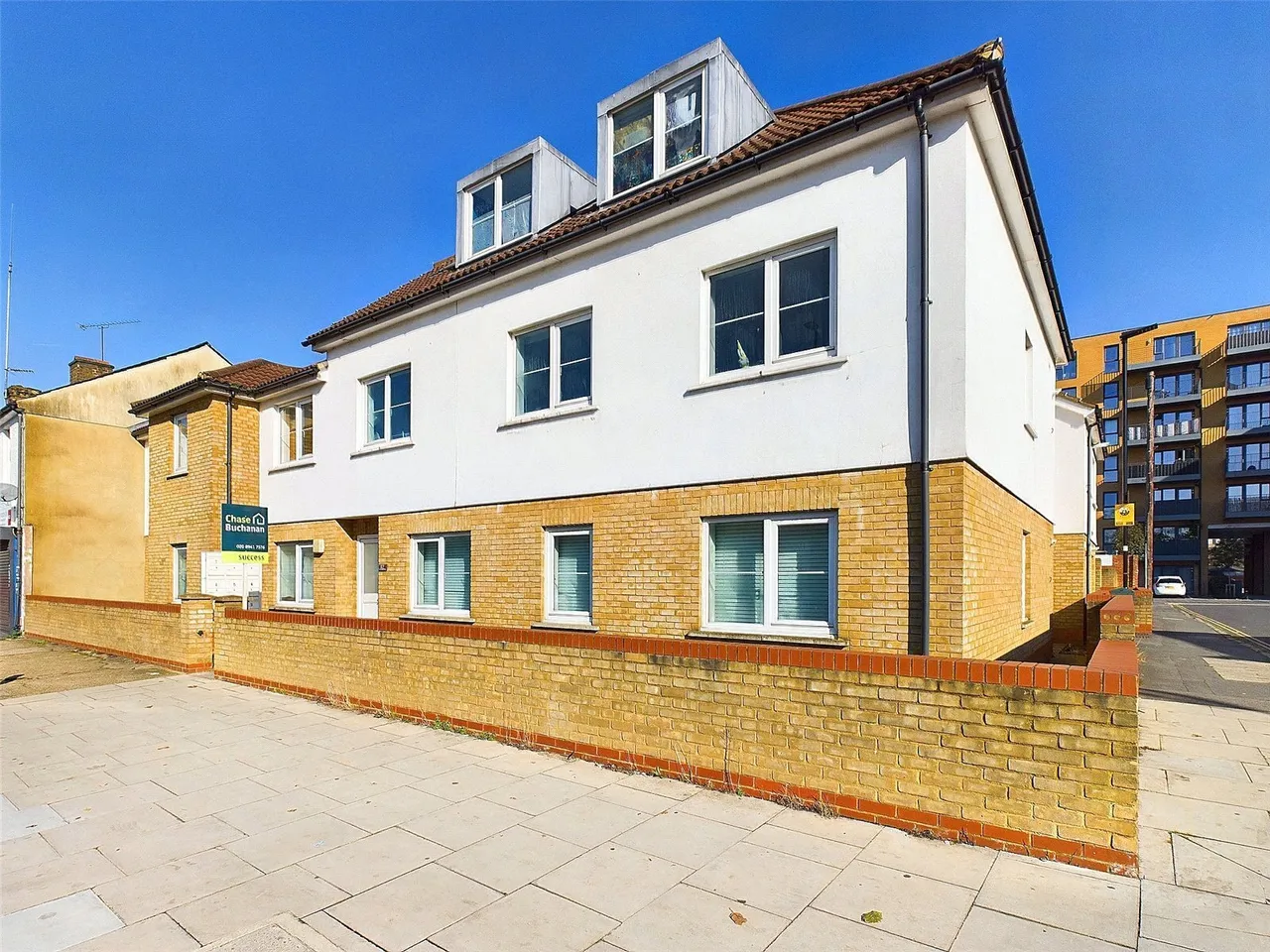 2 bed flat to rent, Bedfont Lane, Feltham, TW14