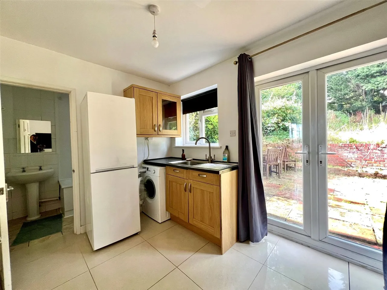 Vernon Way, Guildford, GU2, photo 6