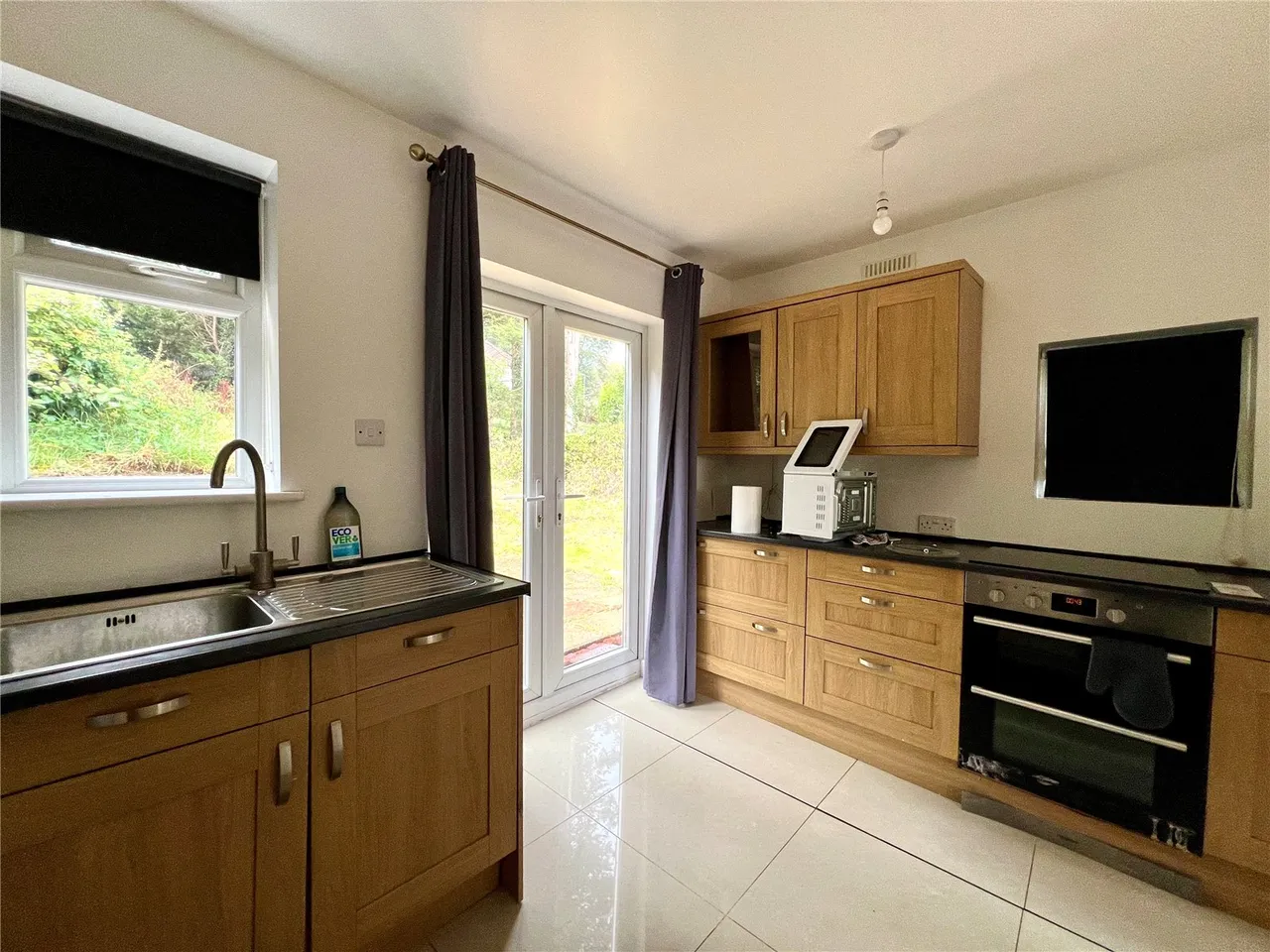 Vernon Way, Guildford, GU2, photo 3