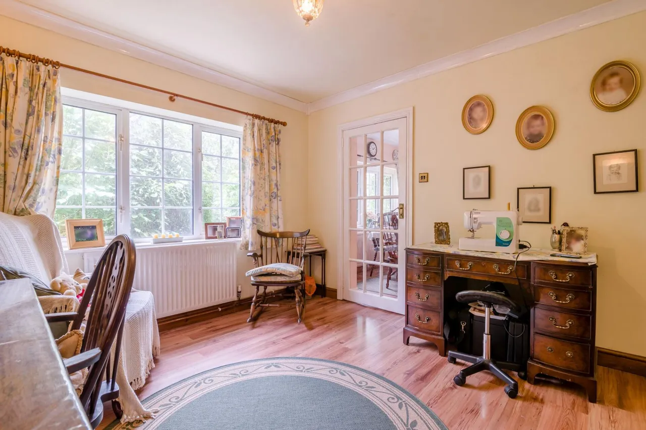 Llantrisant, Usk, NP15, photo 9