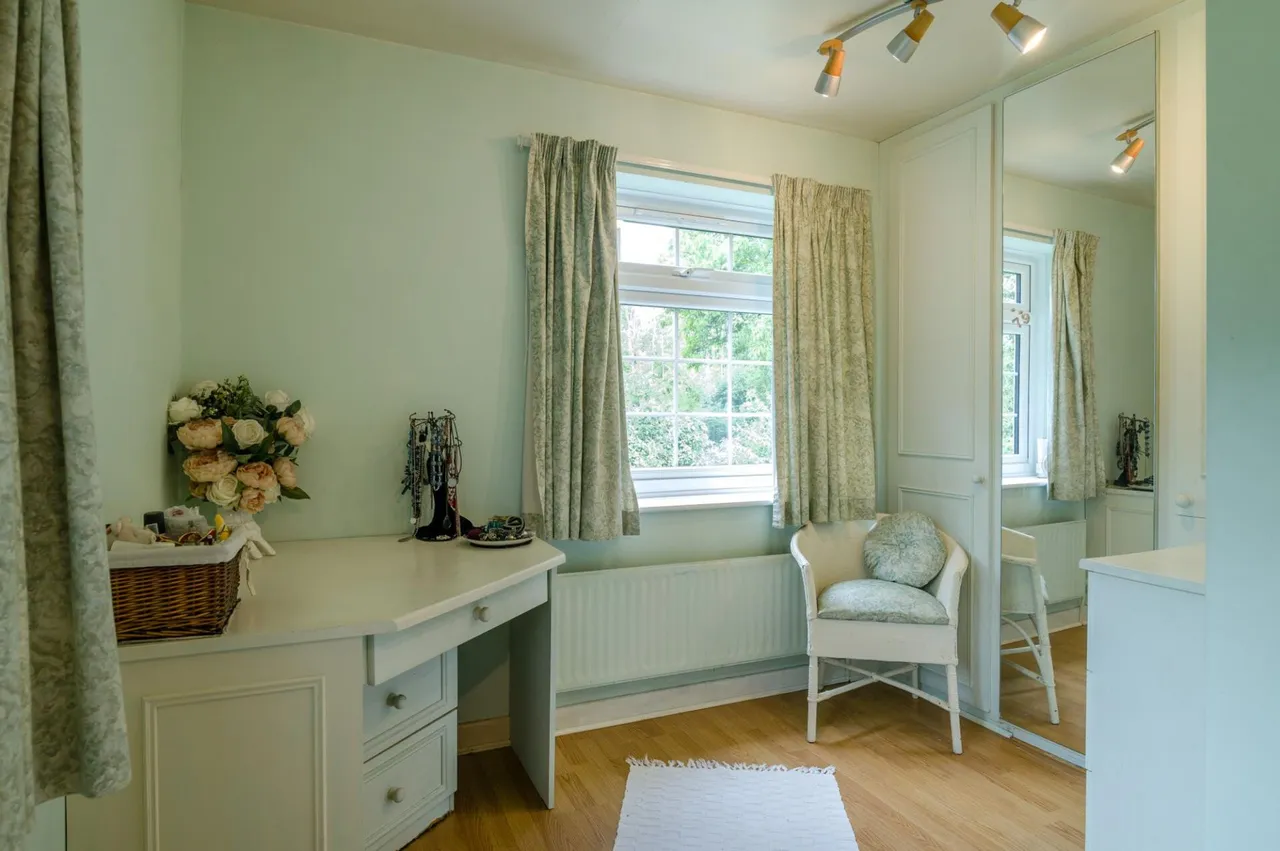 Llantrisant, Usk, NP15, photo 11