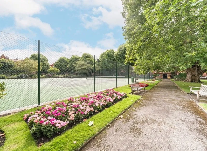 Queen's Club Gardens, West Kensington, W14, photo 7