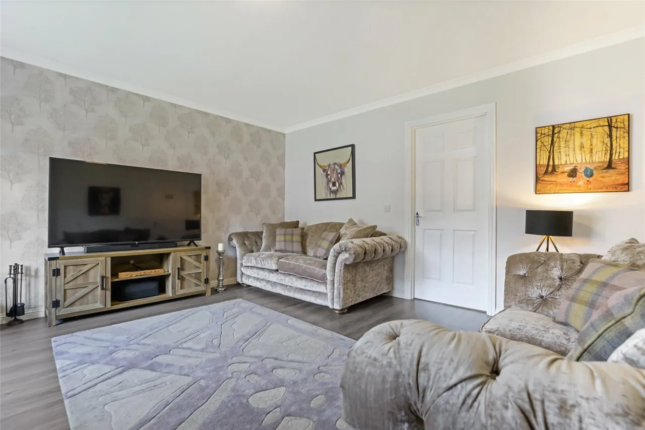 Ledvinka Crescent, Hamilton, South Lanarkshire, ML3, photo 3