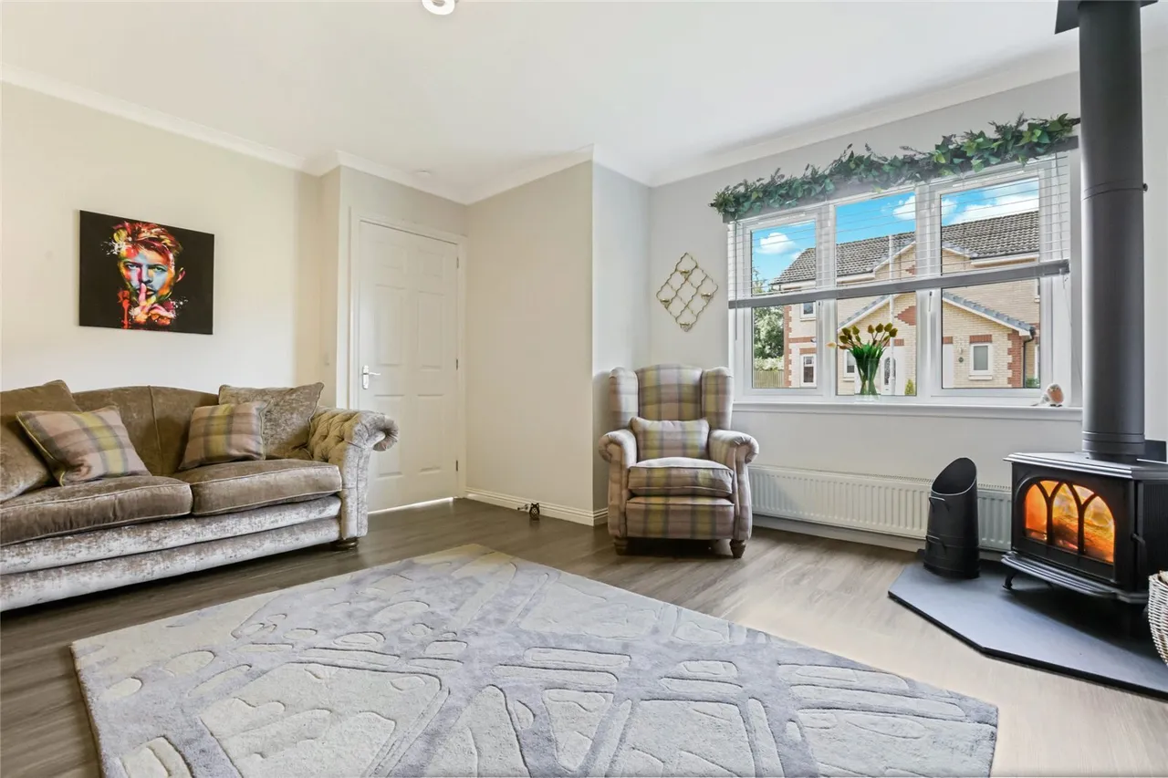 Ledvinka Crescent, Hamilton, South Lanarkshire, ML3, photo 2