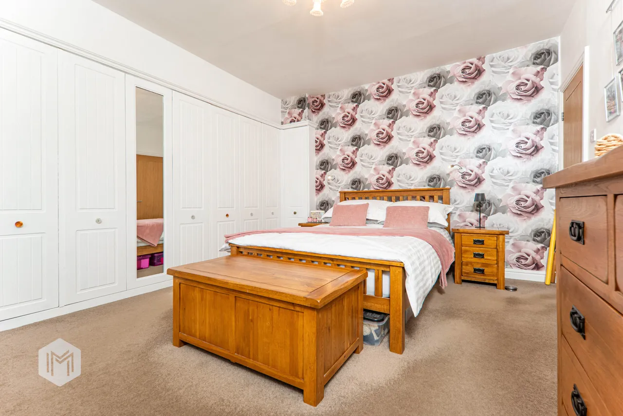 Greenside, Bolton, BL2 5SE, photo 12