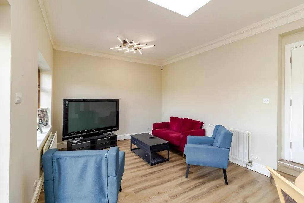 Farleigh Road, Warlingham, photo 26