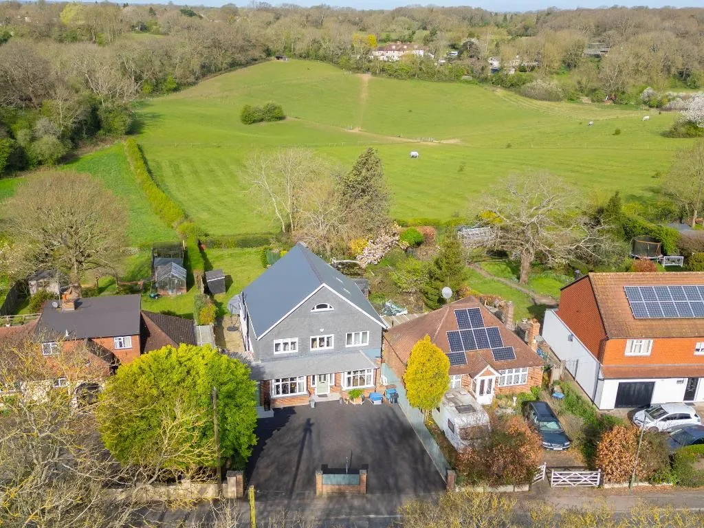 Farleigh Road, Warlingham, photo 28