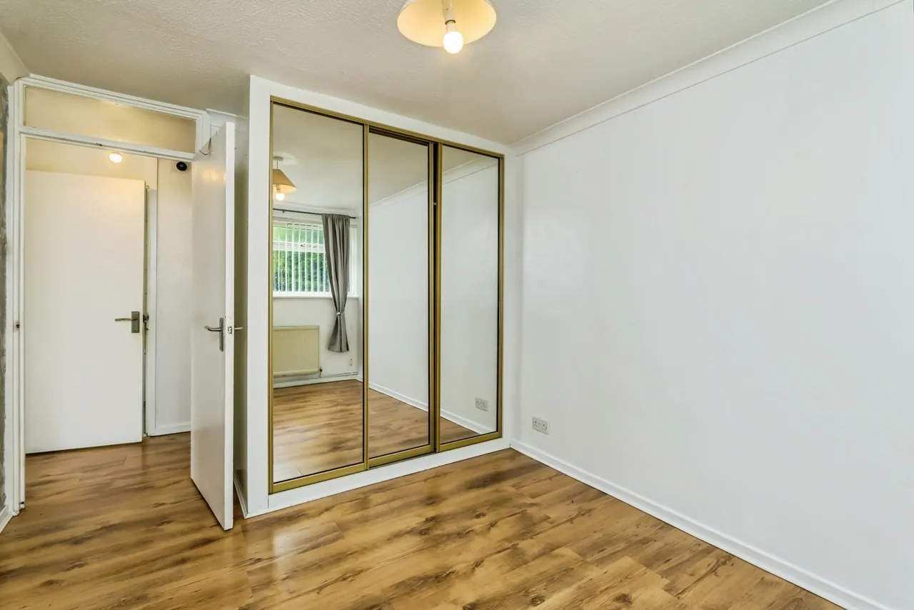Colliers, Caterham, Surrey, CR3, photo 9