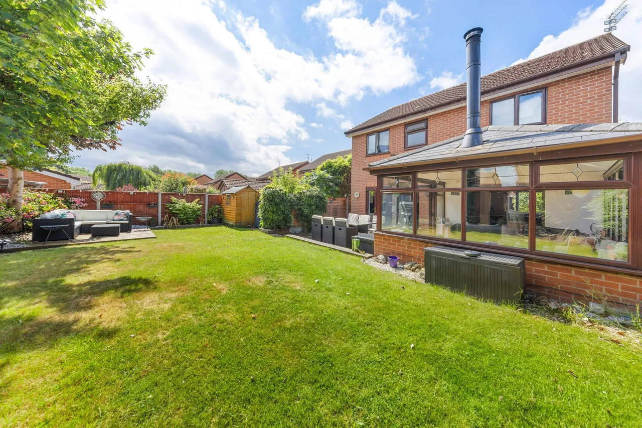 Fleetwood Close, Great Sankey, Warrington, Warrington, WA5 2US, photo 29