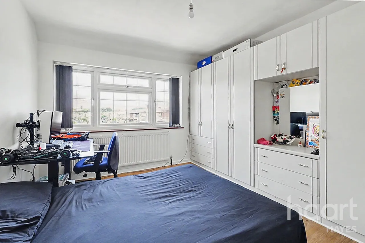 Laburnum Road, Hayes, UB3, photo 15