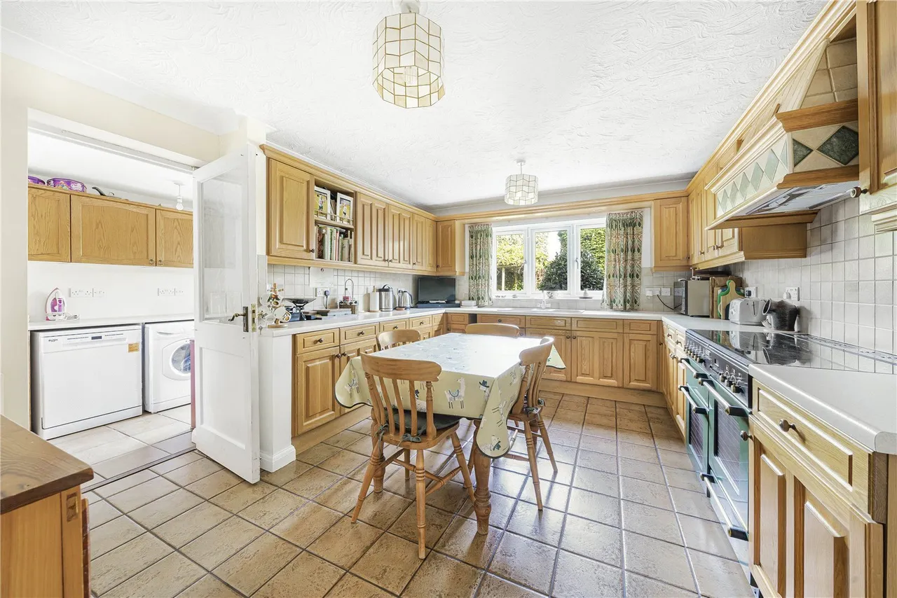 Church Road, Sandford-on-Thames, OX4, photo 4