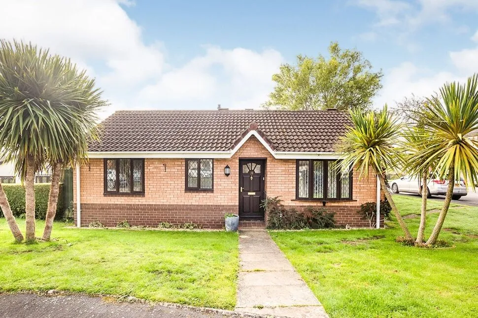 2 bed house to rent, Croxon Rise, Oswestry, SY11