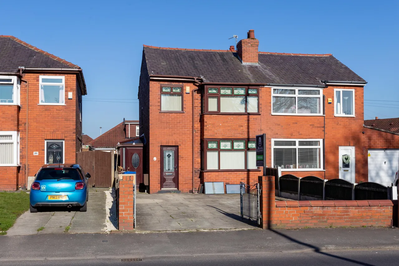 3 bed house for sale, Atherton Road, Hindley Green, WN2