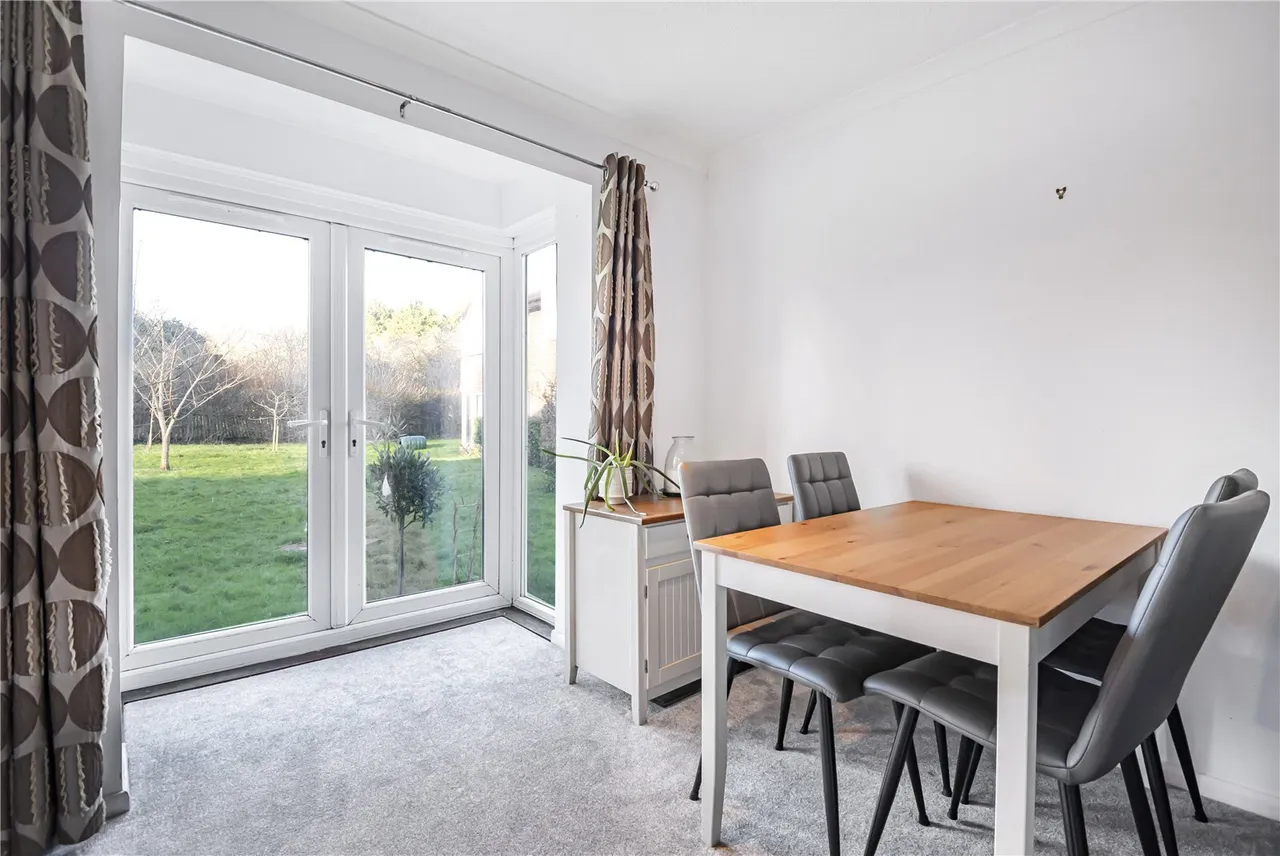 Tilebarn Close, Henley-on-Thames, RG9, photo 3