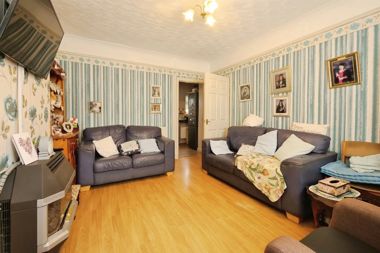 Bryn Road, Bridgend, CF32, photo 7