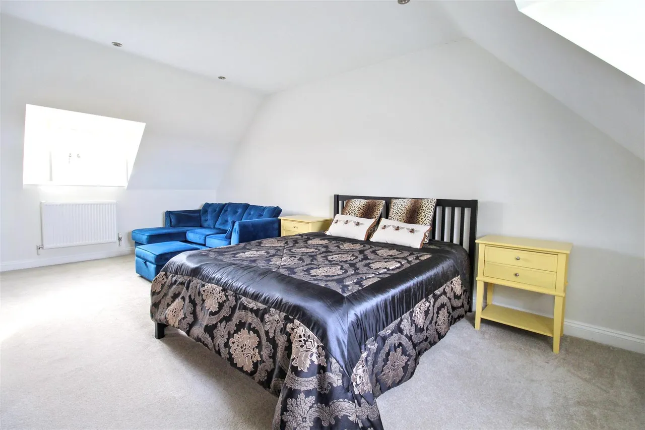 Felmingham Road, Skeyton, NR10, photo 24