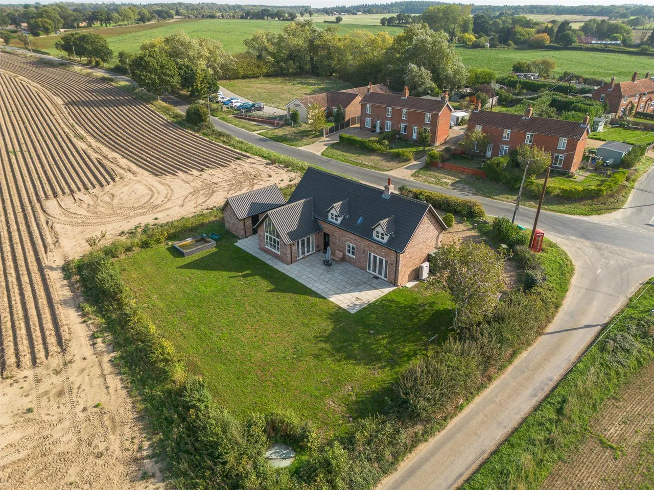 Felmingham Road, Skeyton, NR10, photo 6