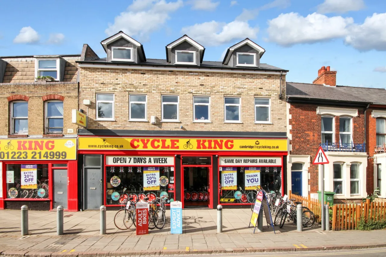 2 bed flat to rent, Mill Road, CB1