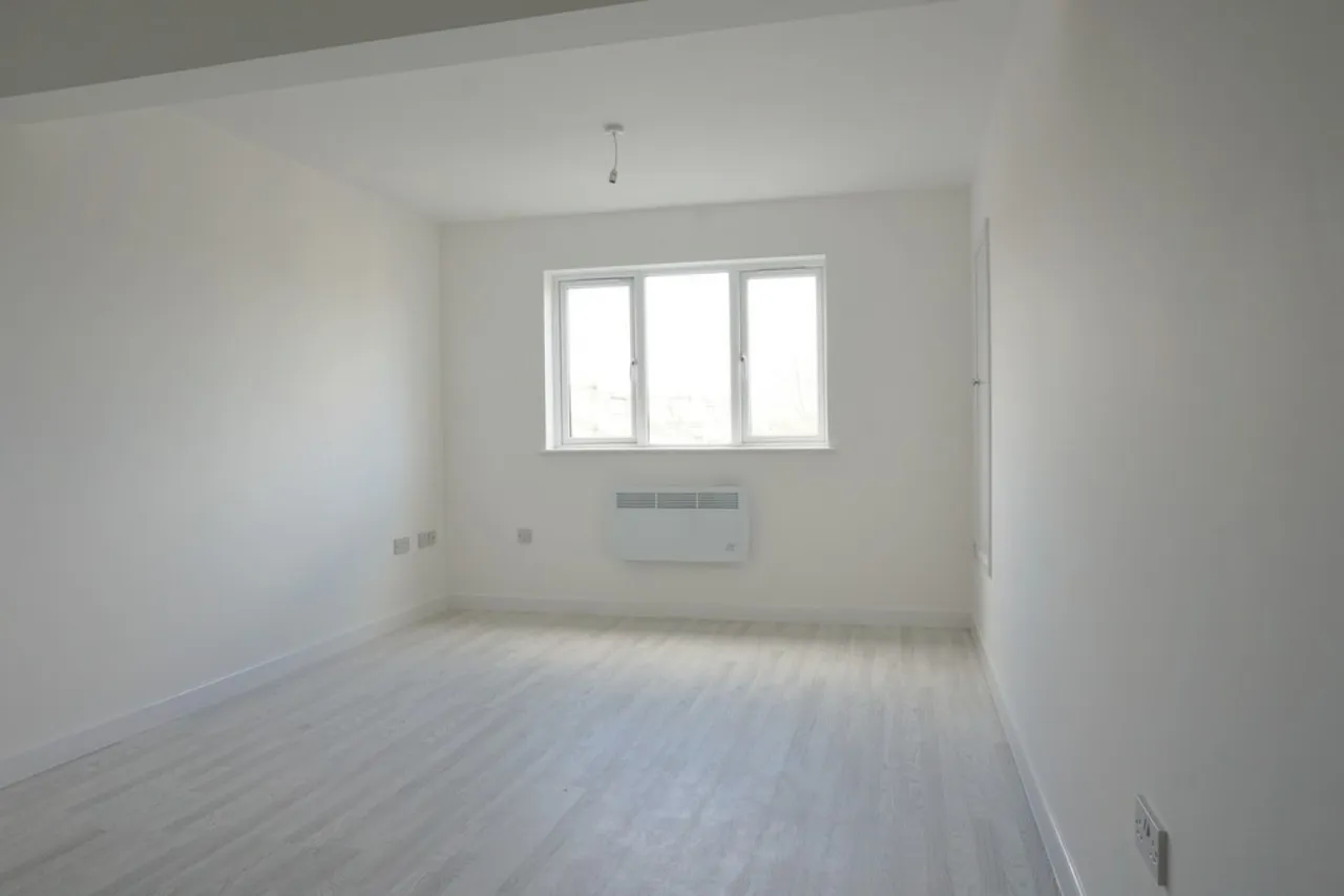 Mill Road, CB1, photo 3