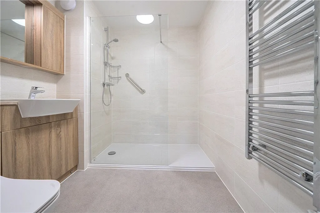 Water Lane, Towcester, Northamptonshire, NN12 6HR, photo 6