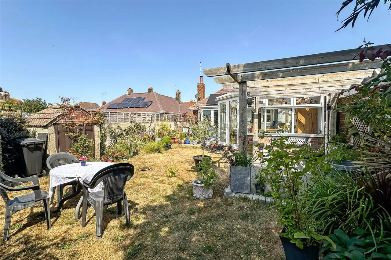 Rustington, Littlehampton, BN16, photo 14
