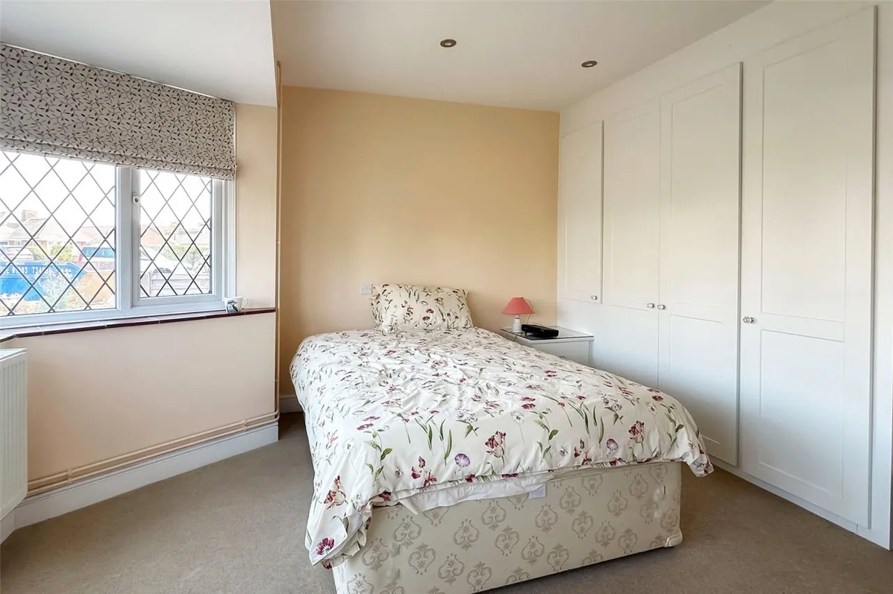 Rustington, Littlehampton, BN16, photo 17