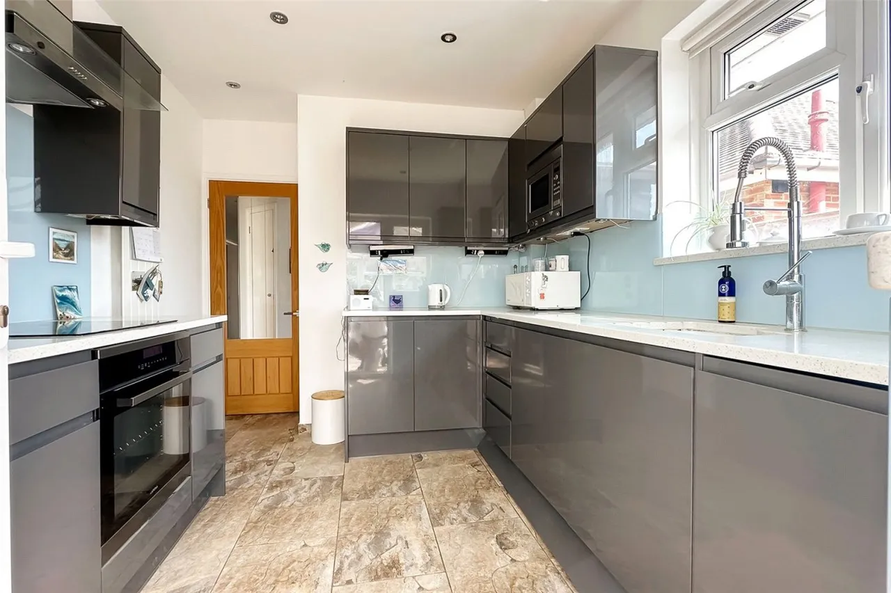 Rustington, Littlehampton, BN16, photo 13
